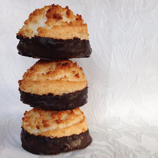 Coconut Macaroon